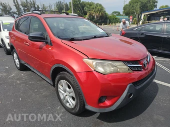 2015 Toyota RAV4 LE – miniatura 3