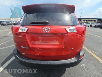 2015 Toyota RAV4 LE – miniatura 5