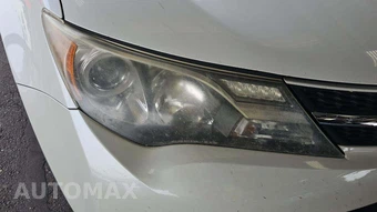 2015 Toyota RAV4 Limited – miniatura 32
