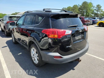 2015 Toyota RAV4 Limited – miniatura 6