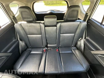2015 Toyota RAV4 Limited – miniatura 17