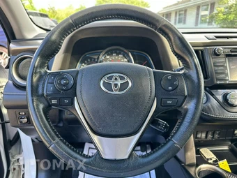2015 Toyota RAV4 Limited – miniatura 21