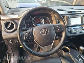 2015 Toyota RAV4 Limited – miniatura 10