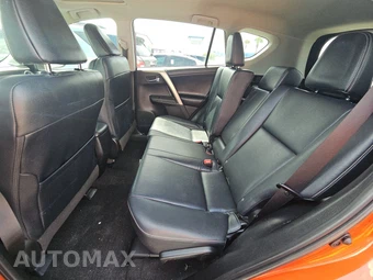 2015 Toyota RAV4 Limited – miniatura 13