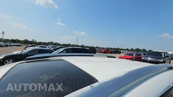 2015 Toyota RAV4 Limited – miniatura 18
