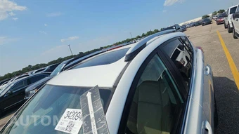 2015 Toyota RAV4 Limited – miniatura 39