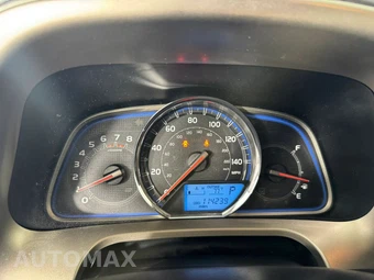 2015 Toyota RAV4 Limited - miniatura 14