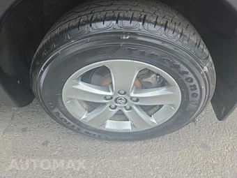 2015 Toyota RAV4 XLE – miniatura 11