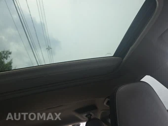 2015 Toyota RAV4 XLE – miniatura 17