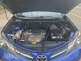 2015 Toyota RAV4 XLE – miniatura 19