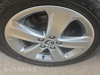 2015 Toyota RAV4 XLE – miniatura 21