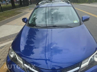 2015 Toyota RAV4 XLE – miniatura 22