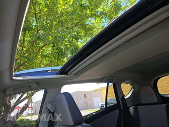 2015 Toyota RAV4 XLE – miniatura 11