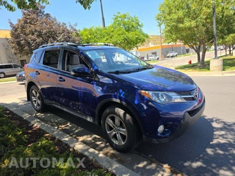 2015 Toyota RAV4 XLE – miniatura 4