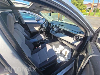 2015 Toyota RAV4 XLE – miniatura 18