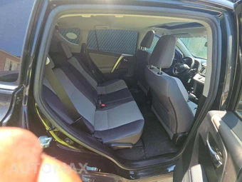 2015 Toyota RAV4 XLE - miniatura 16
