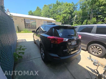 2015 Toyota RAV4 XLE - miniatura 2