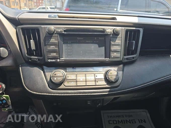 2015 Toyota RAV4 XLE – miniatura 10
