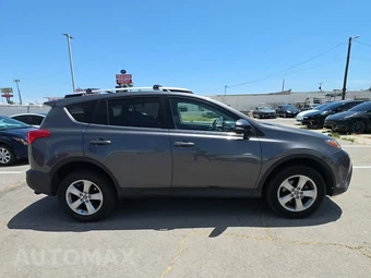 2015 Toyota RAV4 XLE – miniatura 5