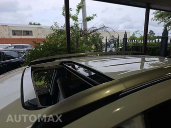 2015 Toyota RAV4 XLE – miniatura 12