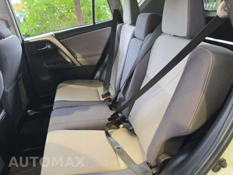 2015 Toyota RAV4 XLE – miniatura 13