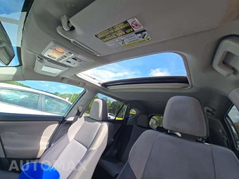 2015 Toyota RAV4 XLE – miniatura 11