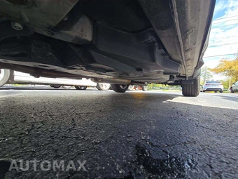 2015 Toyota RAV4 XLE – miniatura 7