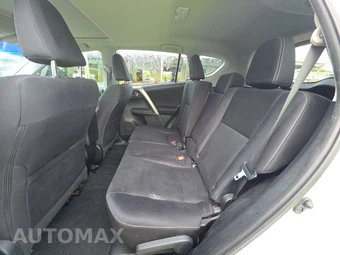 2015 Toyota RAV4 XLE – miniatura 13