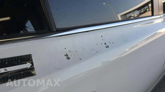 2015 Toyota RAV4 XLE – miniatura 21