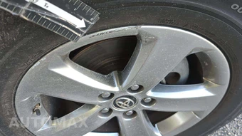2015 Toyota RAV4 XLE – miniatura 22