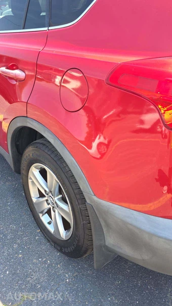 2015 Toyota RAV4 XLE – miniatura 26
