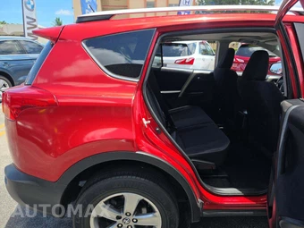 2015 Toyota RAV4 XLE – miniatura 13
