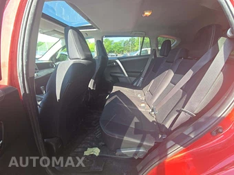 2015 Toyota RAV4 XLE – miniatura 10