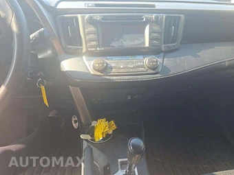 2015 Toyota RAV4 XLE – miniatura 7