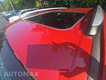 2015 Toyota RAV4 XLE – miniatura 9