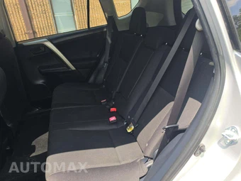 2015 Toyota RAV4 XLE – miniatura 13