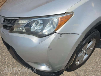 2015 Toyota RAV4 XLE – miniatura 21