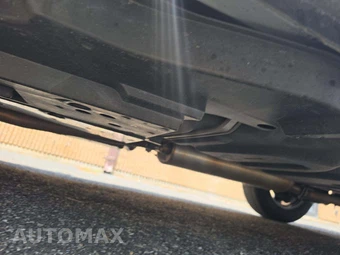 2015 Toyota RAV4 XLE – miniatura 7