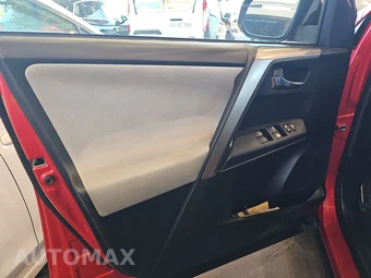 2015 Toyota RAV4 XLE - miniatura 9
