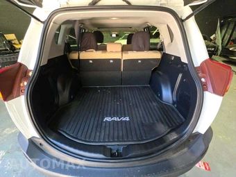 2015 Toyota RAV4 XLE – miniatura 14