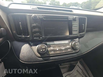 2015 Toyota RAV4 XLE - miniatura 10