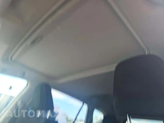 2015 Toyota RAV4 XLE - miniatura 11
