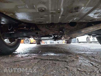 2015 Toyota RAV4 XLE – miniatura 15