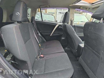 2015 Toyota RAV4 XLE – miniatura 16
