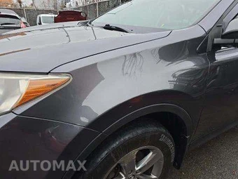 2015 Toyota RAV4 XLE – miniatura 24