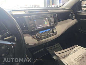 2015 Toyota RAV4 XLE – miniatura 10