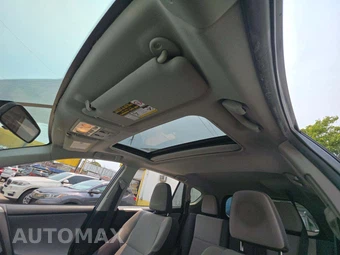2015 Toyota RAV4 XLE – miniatura 11