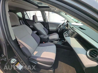 2015 Toyota RAV4 XLE – miniatura 18