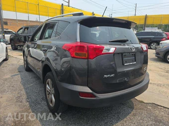 2015 Toyota RAV4 XLE – miniatura 2