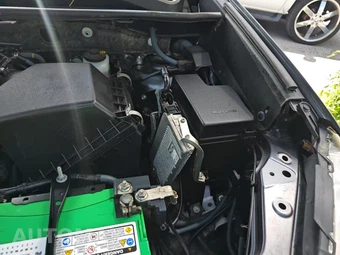 2015 Toyota RAV4 XLE - miniatura 24